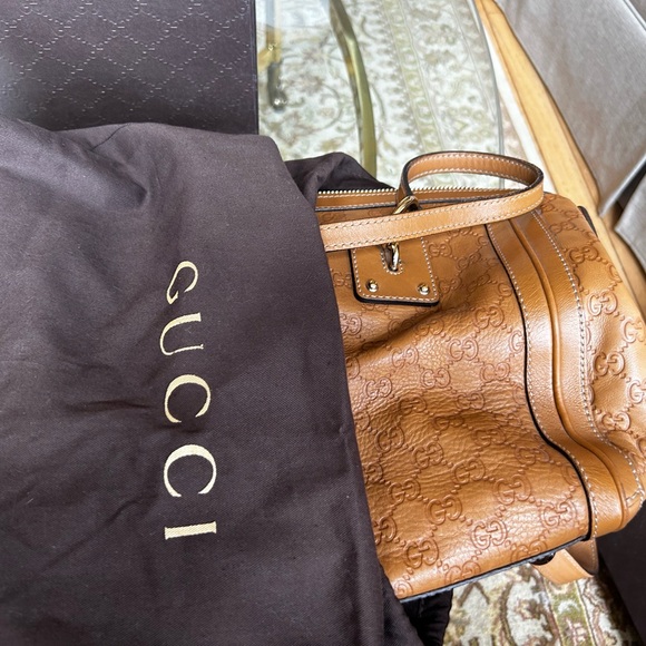 Gucci Monogrammed Shoulder Bag - Picture 2 of 14